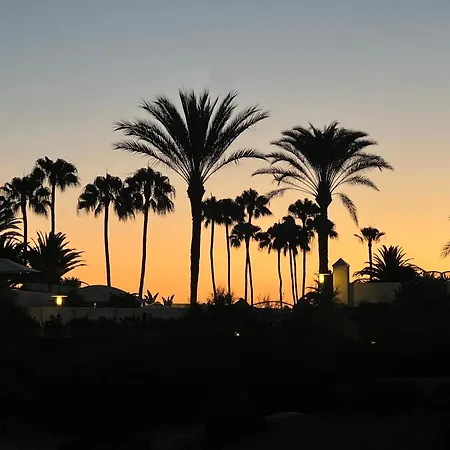 Sunset Ocean Πλάγια ντελ Ινγκλές